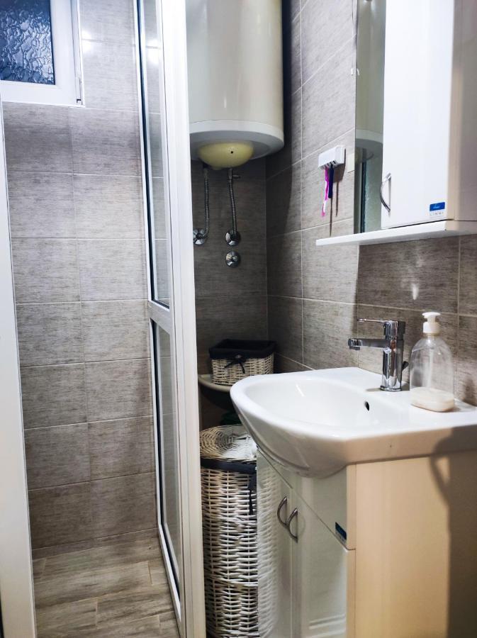 Iva Centar Appartement Valjevo Buitenkant foto